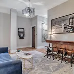 Absolutely Amazing Downtown Condo